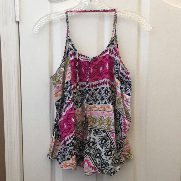 FINAL MARKDOWN OLD navy top xl - Picture 7 of 7